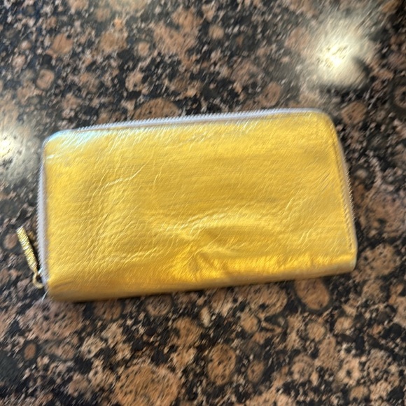 Gold leaf painted zip closure wallet good condition - Picture 10 of 11